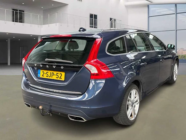 Volvo v60 2.4 d6 awd pl.i sum , 2-sjp-52 - afbeelding 16 van  22