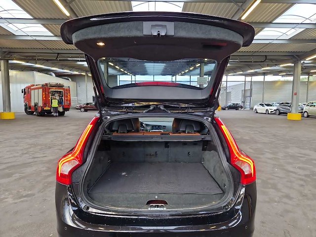 Volvo v60 2.4 d6 awd pl.i sum. , 2-ttv-78 - afbeelding 6 van  20