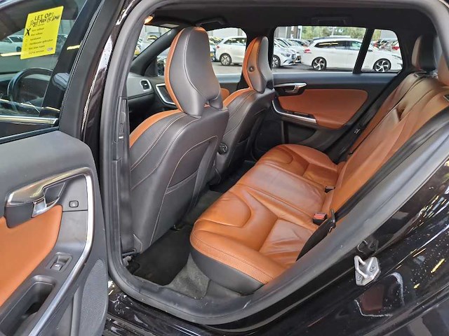 Volvo v60 2.4 d6 awd pl.i sum. , 2-ttv-78 - afbeelding 17 van  20
