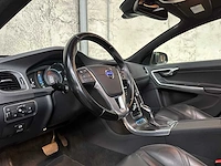 Volvo v60 2.4 d6 awd pl.i sum. 215pk 2013, 4-sjx-92 - afbeelding 8 van  39