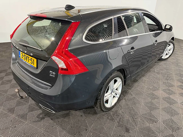 Volvo v60 2.4 d6 awd pl.i sum, 3-svt-51 - afbeelding 9 van  13