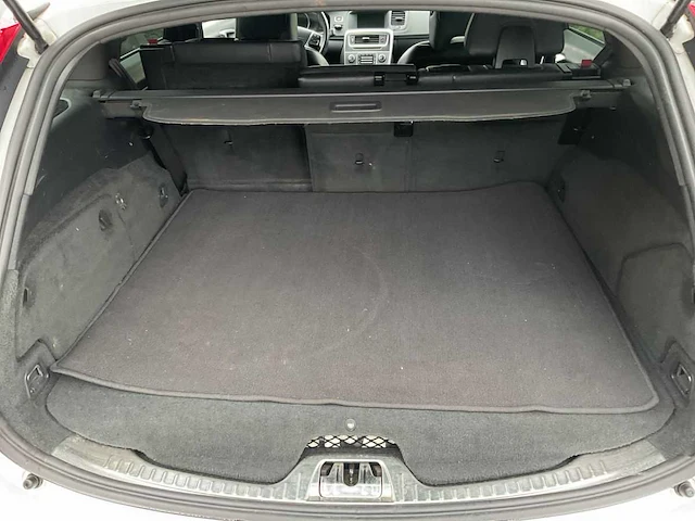 Volvo v60 2.4 d6 awd plug-in hybrid summum - 2013 | 5-sts-39 - afbeelding 15 van  30