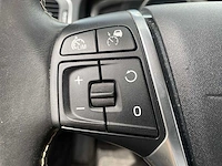Volvo v60 2.4 d6 awd plug-in hybrid summum 2013 | 5-shn-41 - afbeelding 10 van  34