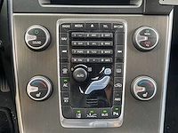 Volvo v60 2.4 d6 awd plug-in hybrid summum 2013 | 5-shn-41 - afbeelding 17 van  34