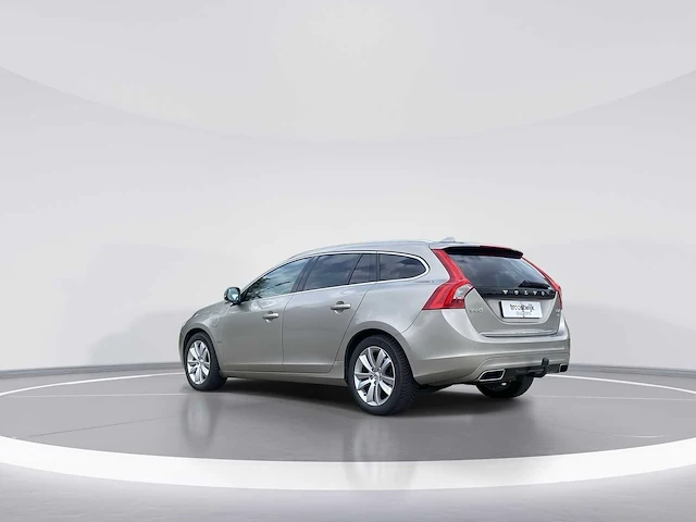 Volvo v60 2.4 d6 awd plug-in hybrid summum 2013 | 5-shn-41 - afbeelding 29 van  34