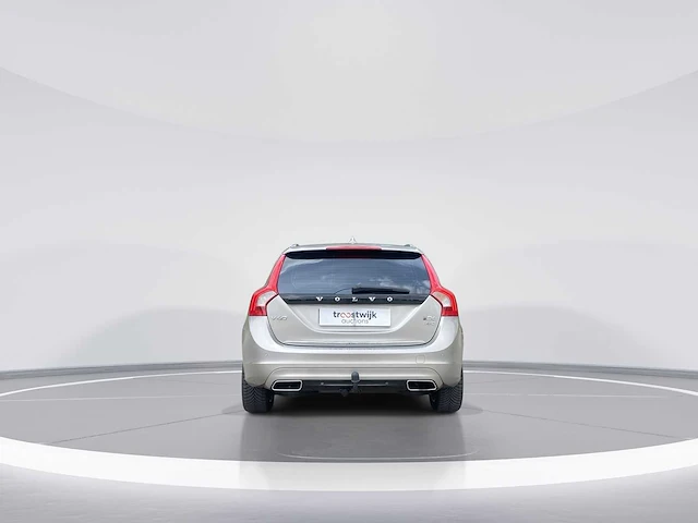Volvo v60 2.4 d6 awd plug-in hybrid summum 2013 | 5-shn-41 - afbeelding 30 van  34