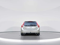 Volvo v60 2.4 d6 awd plug-in hybrid summum 2013 | 5-shn-41 - afbeelding 30 van  34