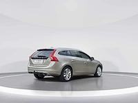 Volvo v60 2.4 d6 awd plug-in hybrid summum 2013 | 5-shn-41 - afbeelding 31 van  34