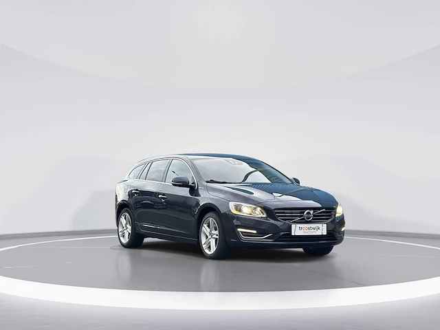 Volvo v60 2.4 d6 awd plug-in hybrid summum 2014 | 3-thj-69 - afbeelding 12 van  27