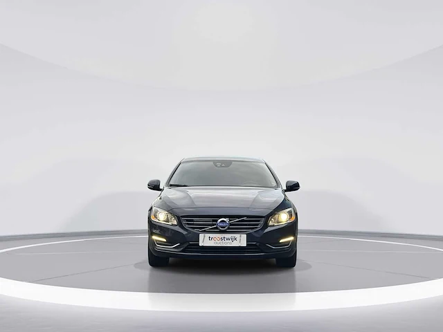 Volvo v60 2.4 d6 awd plug-in hybrid summum 2014 | 3-thj-69 - afbeelding 21 van  27