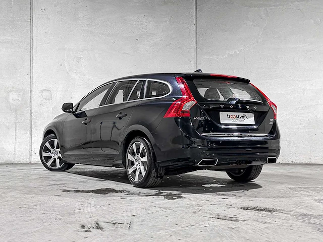 Volvo v60 2.4 d6 awd plug-in hybrid summum 215pk 2013, 9-spl-27 - afbeelding 8 van  56