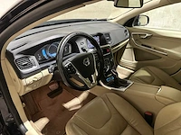 Volvo v60 2.4 d6 awd plug-in hybrid summum 215pk 2013, 9-spl-27 - afbeelding 30 van  56