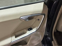 Volvo v60 2.4 d6 awd plug-in hybrid summum 215pk 2013, 9-spl-27 - afbeelding 32 van  56