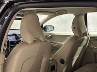 Volvo v60 2.4 d6 awd plug-in hybrid summum 215pk 2013, 9-spl-27 - afbeelding 33 van  56