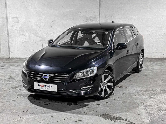 Volvo v60 2.4 d6 awd plug-in hybrid summum 215pk 2013, 9-spl-27 - afbeelding 23 van  56
