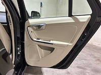 Volvo v60 2.4 d6 awd plug-in hybrid summum 215pk 2013, 9-spl-27 - afbeelding 39 van  56