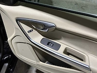 Volvo v60 2.4 d6 awd plug-in hybrid summum 215pk 2013, 9-spl-27 - afbeelding 46 van  56