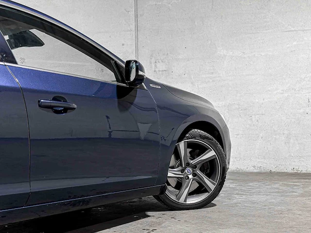 Volvo v60 2.4 d6 awd plug-in hybrid summum 286pk 2014, 4-tjx-19 - afbeelding 16 van  81