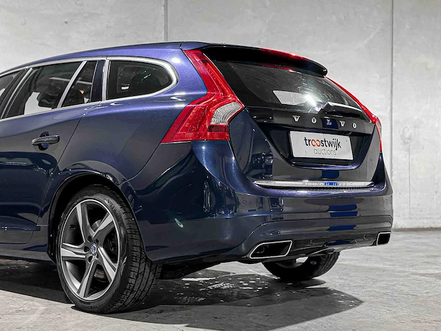 Volvo v60 2.4 d6 awd plug-in hybrid summum 286pk 2014, 4-tjx-19 - afbeelding 25 van  81