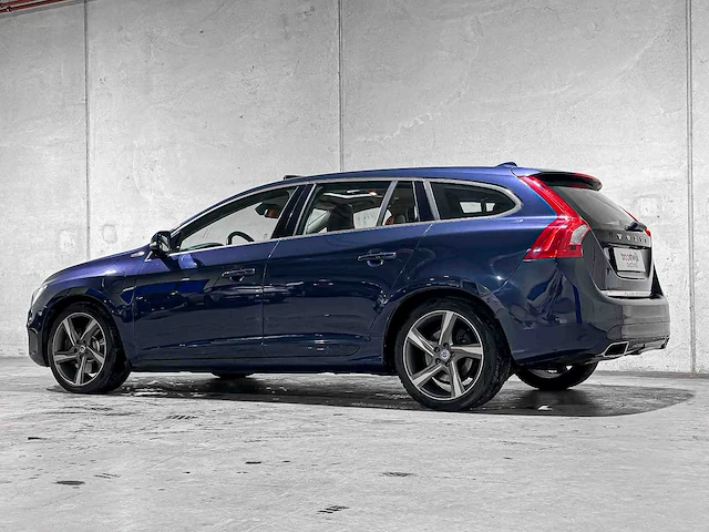 Volvo v60 2.4 d6 awd plug-in hybrid summum 286pk 2014, 4-tjx-19 - afbeelding 27 van  81