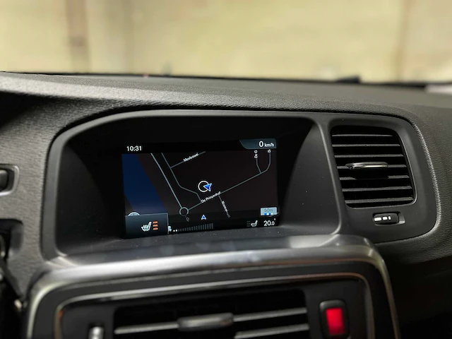 Volvo v60 2.4 d6 awd plug-in hybrid summum 286pk 2014, 4-tjx-19 - afbeelding 43 van  81