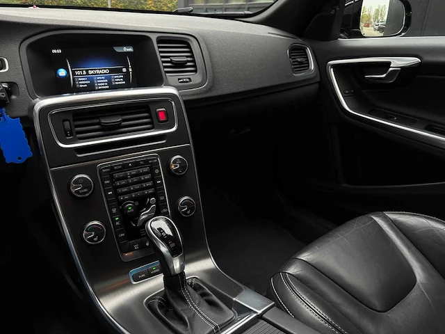 Volvo v60 2.4 d6 awd plug in hybrid summum automaat, 9-tbl-83 - afbeelding 24 van  24