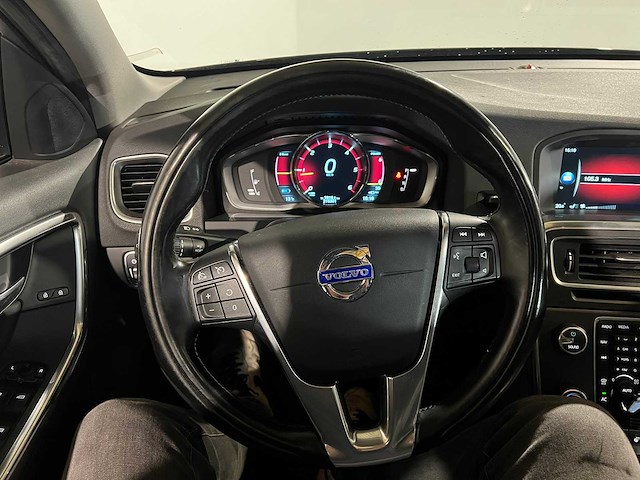 Volvo v60 2.4 d6 awd plug-in summum, 8-tgh-56 - afbeelding 2 van  14