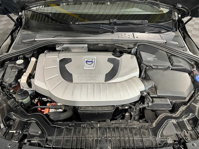 Volvo v60 2.4 d6 awd plug-in summum, 8-tgh-56 - afbeelding 5 van  14