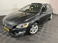 Volvo v60 2.4 d6 awd plug-in summum, 8-tgh-56 - afbeelding 1 van  14