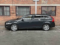 Volvo v60 2.4 d6 twin engine momentum 220pk 2015, hn-681-h - afbeelding 9 van  44