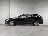 Volvo v60 2.4 d6 twin engine summum 220pk 2015 plug-in hybrid, hr-946-f - afbeelding 9 van  42