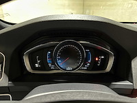 Volvo v60 2.4 d6 twin engine summum 220pk 2015 plug-in hybrid, hr-946-f - afbeelding 19 van  42