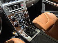 Volvo v60 2.4 d6 twin engine summum 220pk 2015 plug-in hybrid, hr-946-f - afbeelding 20 van  42