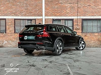 Volvo v60 cross country 2.0 d4 awd intro edition 190pk 2019 (origineel-nl), zn-457-l - afbeelding 7 van  64