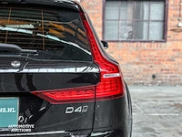 Volvo v60 cross country 2.0 d4 awd intro edition 190pk 2019 (origineel-nl), zn-457-l - afbeelding 13 van  64