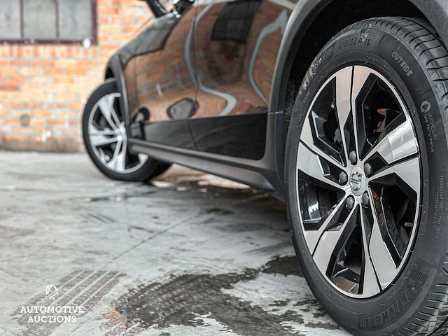 Volvo v60 cross country 2.0 d4 awd intro edition 190pk 2019 (origineel-nl), zn-457-l - afbeelding 17 van  64