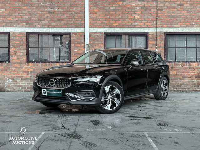 Volvo v60 cross country 2.0 d4 awd intro edition 190pk 2019 (origineel-nl), zn-457-l - afbeelding 12 van  64