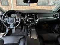 Volvo v60 cross country 2.0 d4 awd intro edition 190pk 2019 (origineel-nl), zn-457-l - afbeelding 25 van  64