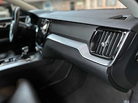 Volvo v60 cross country 2.0 d4 awd intro edition 190pk 2019 (origineel-nl), zn-457-l - afbeelding 30 van  64