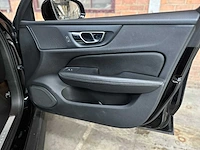 Volvo v60 cross country 2.0 d4 awd intro edition 190pk 2019 (origineel-nl), zn-457-l - afbeelding 32 van  64