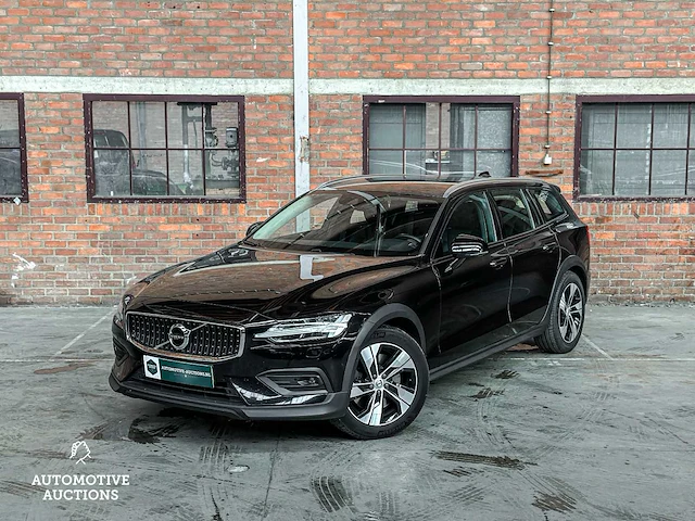Volvo v60 cross country 2.0 d4 awd intro edition 190pk 2019 (origineel-nl), zn-457-l - afbeelding 23 van  64