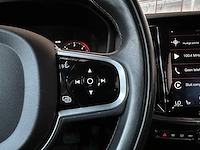Volvo v60 cross country 2.0 d4 awd intro edition 190pk 2019 (origineel-nl), zn-457-l - afbeelding 36 van  64
