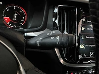Volvo v60 cross country 2.0 d4 awd intro edition 190pk 2019 (origineel-nl), zn-457-l - afbeelding 39 van  64