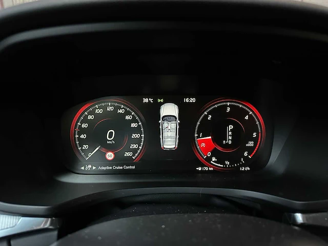 Volvo v60 cross country 2.0 d4 awd intro edition 190pk 2019 (origineel-nl), zn-457-l - afbeelding 41 van  64
