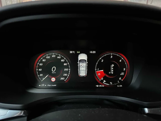 Volvo v60 cross country 2.0 d4 awd intro edition 190pk 2019 (origineel-nl), zn-457-l - afbeelding 42 van  64
