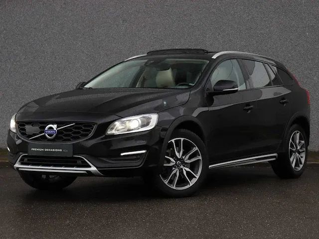 Volvo v60 cross country 2.0 d4 polar+ | xh-209-f - afbeelding 1 van  42