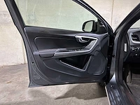 Volvo v60 cross country 2.0 d4 summum 191pk 2015, hf-783-b - afbeelding 24 van  42