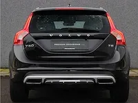 Volvo v60 cross country 2.0 t5 summum | hd-527-l - afbeelding 2 van  45