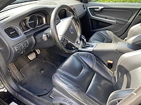 Volvo v60 d6 twin engine - personenauto - 2016 - afbeelding 25 van  48
