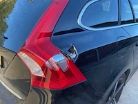 Volvo v60 d6 twin engine - personenauto - 2016 - afbeelding 43 van  48